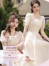 高級感あるシャンパンカラーのブライズメイドドレス【極上の柔らかさ・プレ花嫁対応】（セットアップ対応  ）