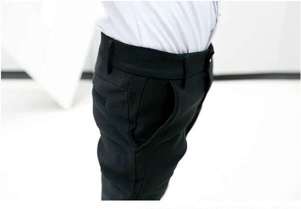 カーゴパンツ メンズ コーデ 完全ガイド｜スリムフィットで失敗しない通勤スタイル