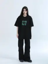 アメリカンビンテージデザインの黒いカジュアルパンツ【女性用・ワイドレッグ・ストレート・  ゆったりフィット】