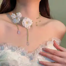 水晶パール花とフリンジのイヤリング＆ネックレス【清新で甘いデザイン・軽やかな印象】（セットア  ップ対応）