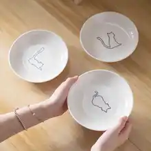猫用陶器食器【滑り止め付き・シリコン製・フードとおやつ用】