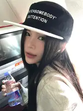 ダブルインイン ビンテージ風コーデュロイバイカラーキャップ【女性用・ソフトトップ・顔周りを引き立てるデザイン】