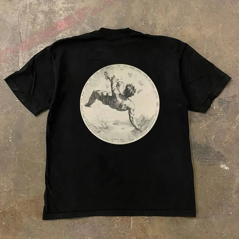 ユニバーサルオーバルTシャツは本当に通年で着られるのか？リアルな着こなしと選び方を解説