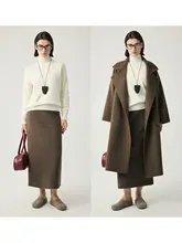 高級感ある赤のタートルネックウールセーター【ルーズフィット・女性用・軽やかさ】