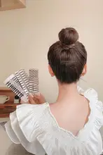 黒のヘアクリップ【後頭部用・サイドバングに最適・頭飾り】