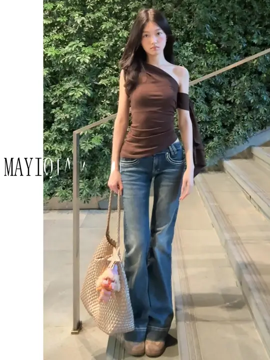 ハイウエストアメリカンスタイルのフレアデニムパンツ【女性用・スリムフィット・春夏用・ロング】