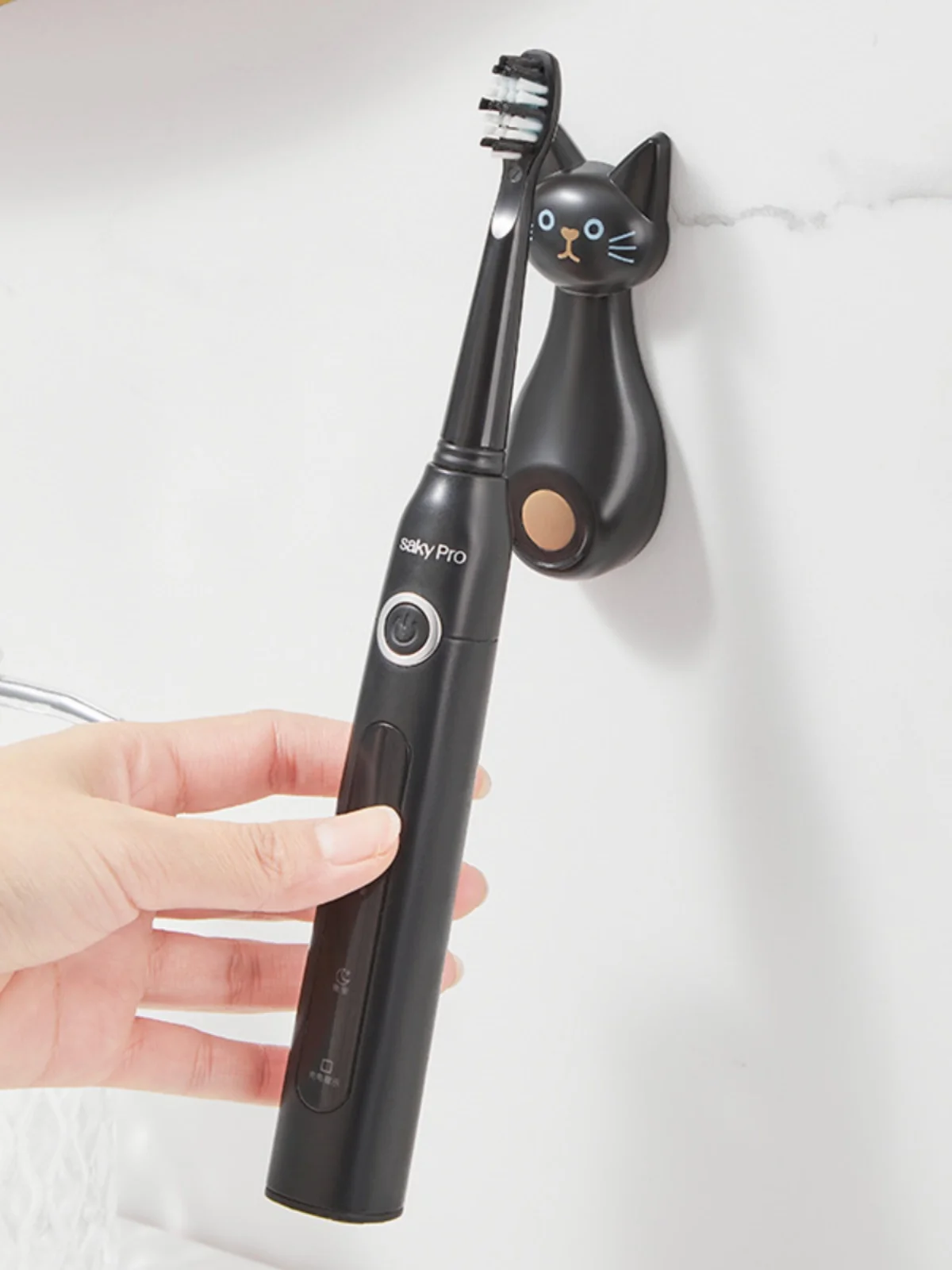 強力磁吸リモコンフック：DIYキットとしての実用性と設置の利便性