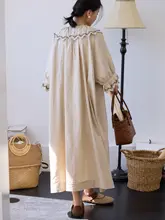 TIONGTIONG 刺繍飾り付きドロップショルダーワンピース【フリル袖・夏用・ゆったりデザイン】