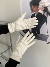 触れることができる極上の柔らかさの毛糸手袋【冬用・防寒・分指・アウトドア】