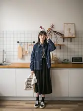 ブラックのハイウエストワイドレッグパンツ【春秋用・学生向け・七分丈・ゆったりデザイン】（セットアップ対応）