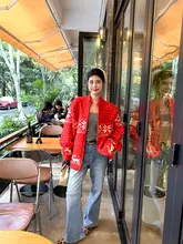 シンプルなデザインのハイウエストデニムパンツ【レディース・ストレート・ワイドレッグ】（ セットアップ対応）