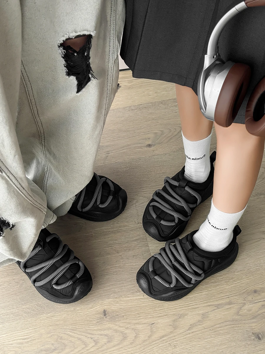 冬の通勤で足元が冷えるのは、本当に辛い… そんなときこそ、この「保温ブーツ」が救う！