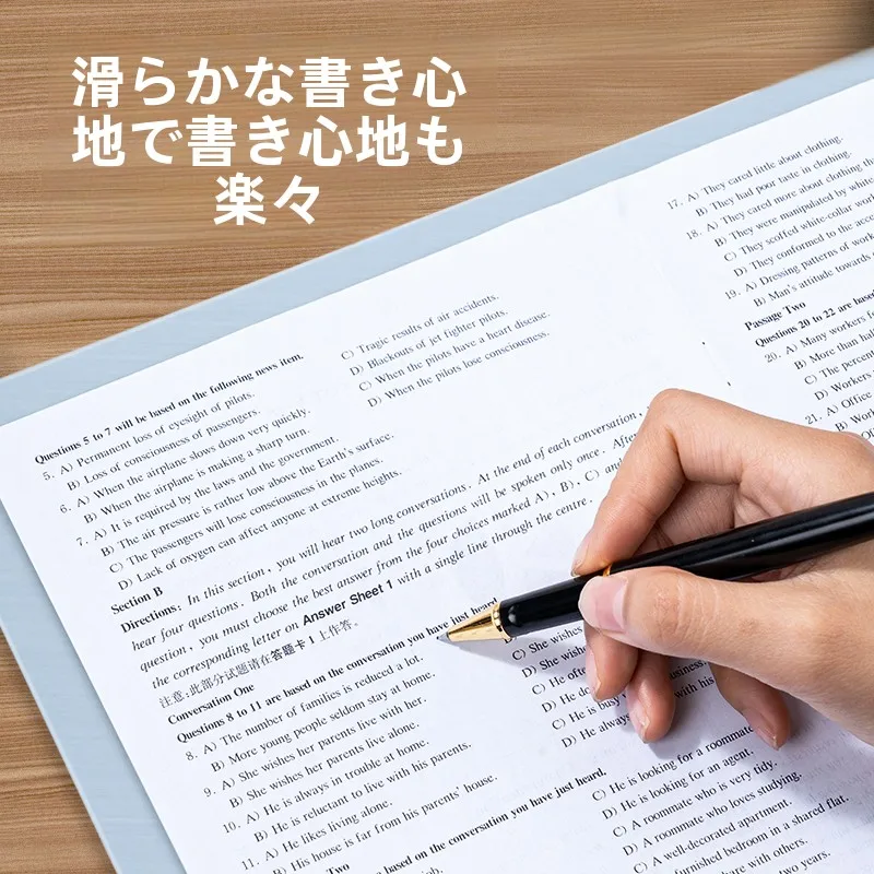 得力A4サイズ透明試験用デスクマット：学生用ソフトクッションの実用性と使い分け