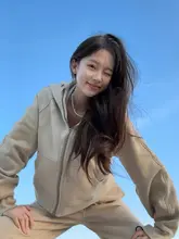 春秋用フード付き短丈パーカー【フィット・カジュアルウェア】