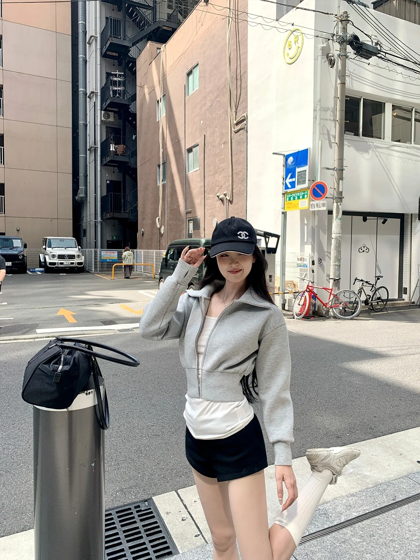ショートパーカーを選ぶときに迷うのは、本当に何ですか？