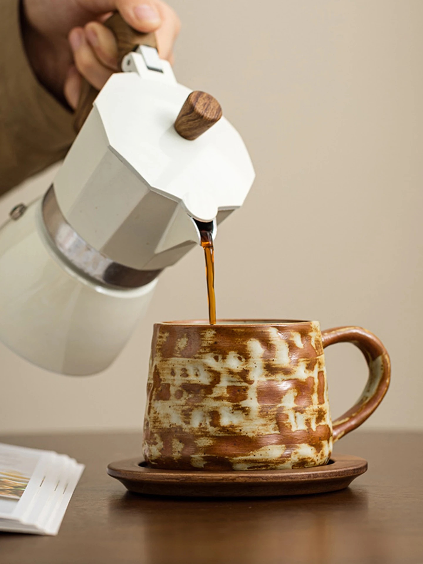 レトロな和風陶器コーヒーカップを選ぶべき理由は？