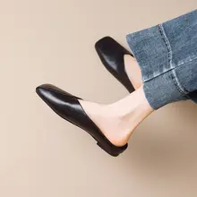 レトロなスクエアトウのフラットミュールシューズ【夏用・オープントゥ・女性用】