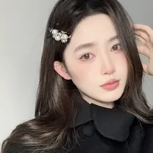 ヴィンテージ風ヒョウ柄パール付きリボンヘアクリップ【エレガント・秋冬用】