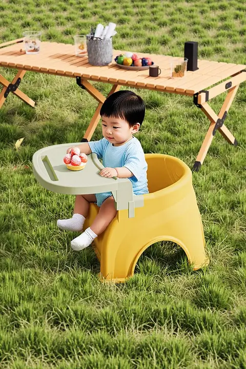 アウトドア用子供用ピクニックチェア【持ち運びに便利・低い座面・スナックテーブル付き】
