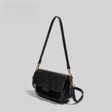 レトロなデザインのミニショルダーバッグ【シンプルで万能・春夏用】