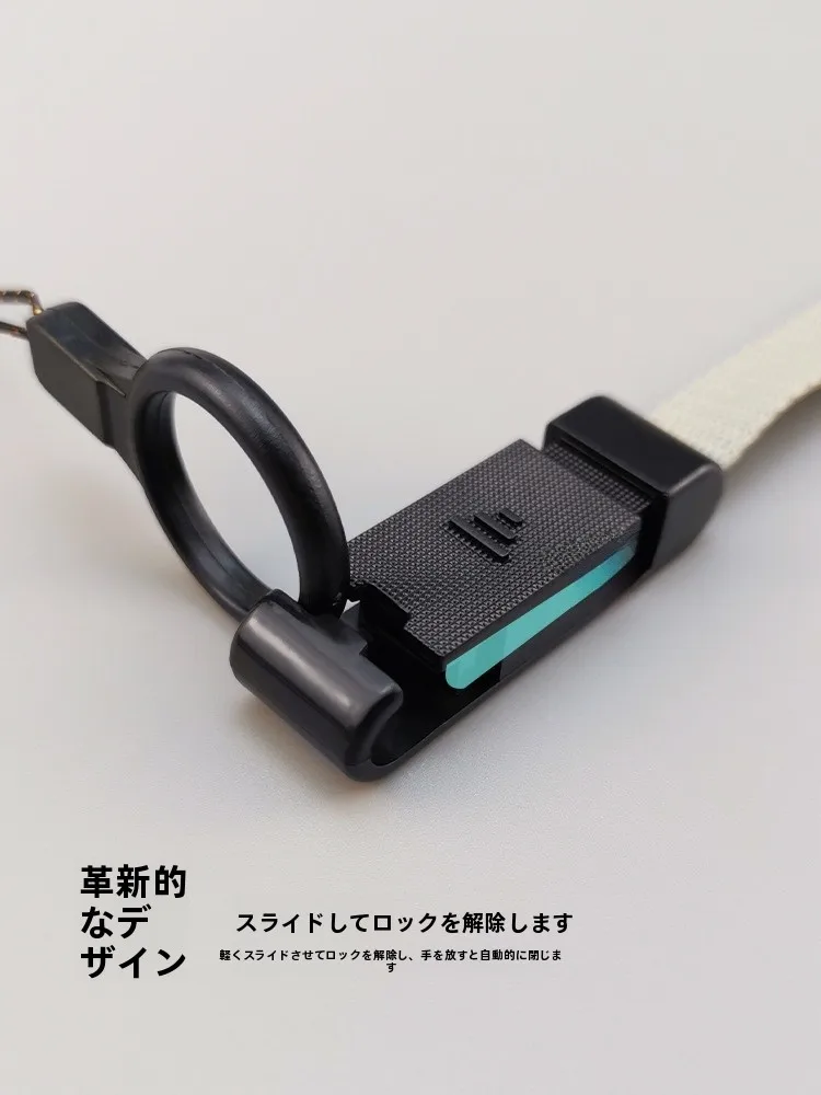 スマホ バンカーリング とは？長尺ストラップでスマートフォンの紛失を防ぐ実用的な方法