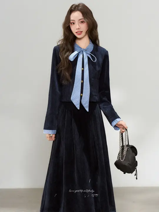 夏の気品漂うコーディネート女性用トップスとスカート【短袖・ハイエンドデザイン】（セットアップ対応）