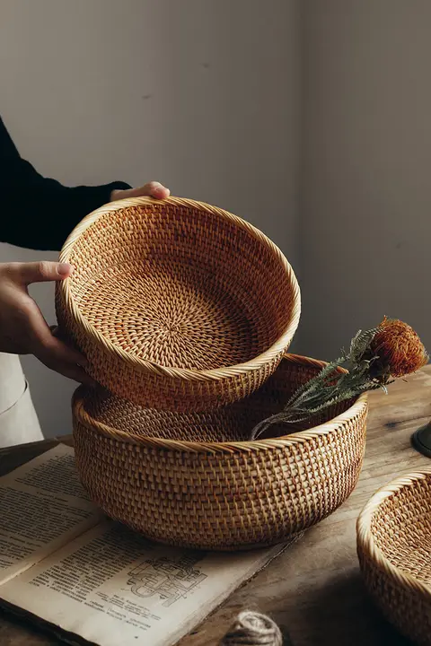 藤編みバスケット 収納ボックス 家庭用/ピクニック用 丸型 手作り天然