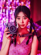 ミニインスタントカメラ【レトロデザイン・美顔機能付き・ギフトボックス入り】
