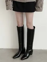 シンプルデザインのロングブーツ【復古風・スクエアトゥ・大筒・真皮製】