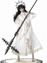 ロリータスタイルのゴシック修道女コスチューム【華やかな宮廷デザイン・未来感】