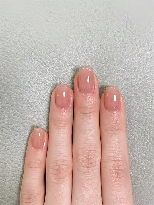 透明感のある水光肌風ネイルチップ【手作り・単色・付け爪】