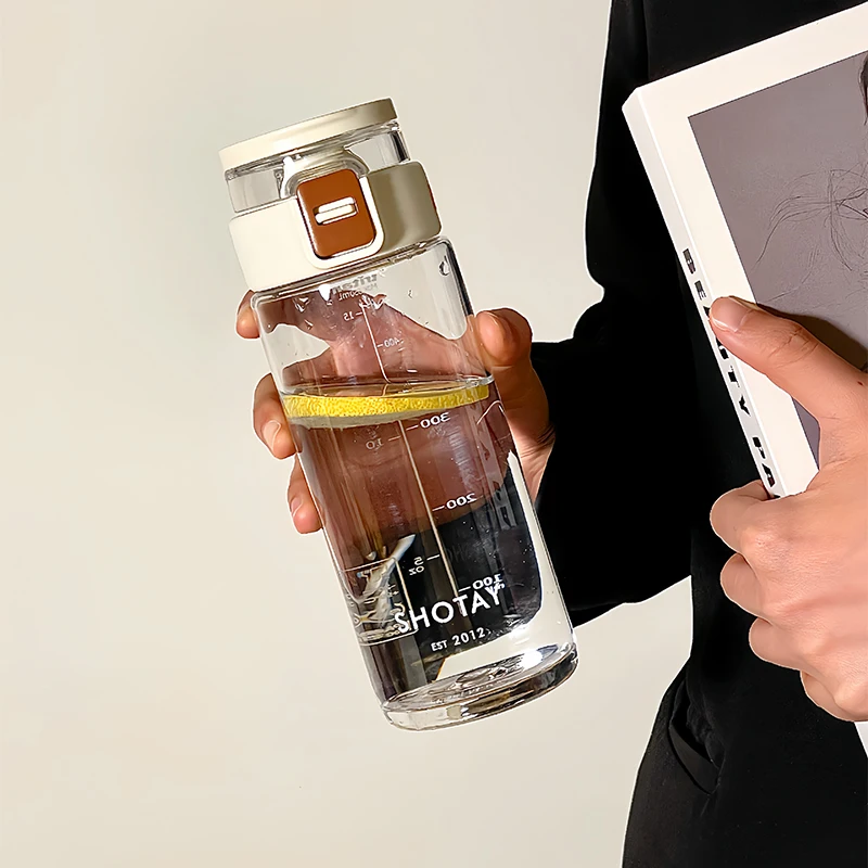 スポーツドリンクを飲める水筒は、本当に必要なの？