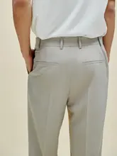 精紡羊毛製 メンズテーパードパンツ【快適な履き心地】