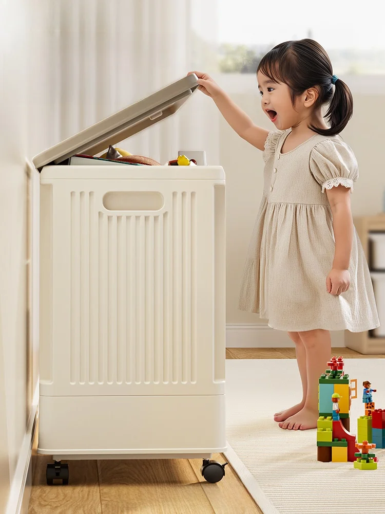 1歳児のちょっとしたプレゼントにぴったり？おもちゃ収納ボックスの選び方と実際の使い心地