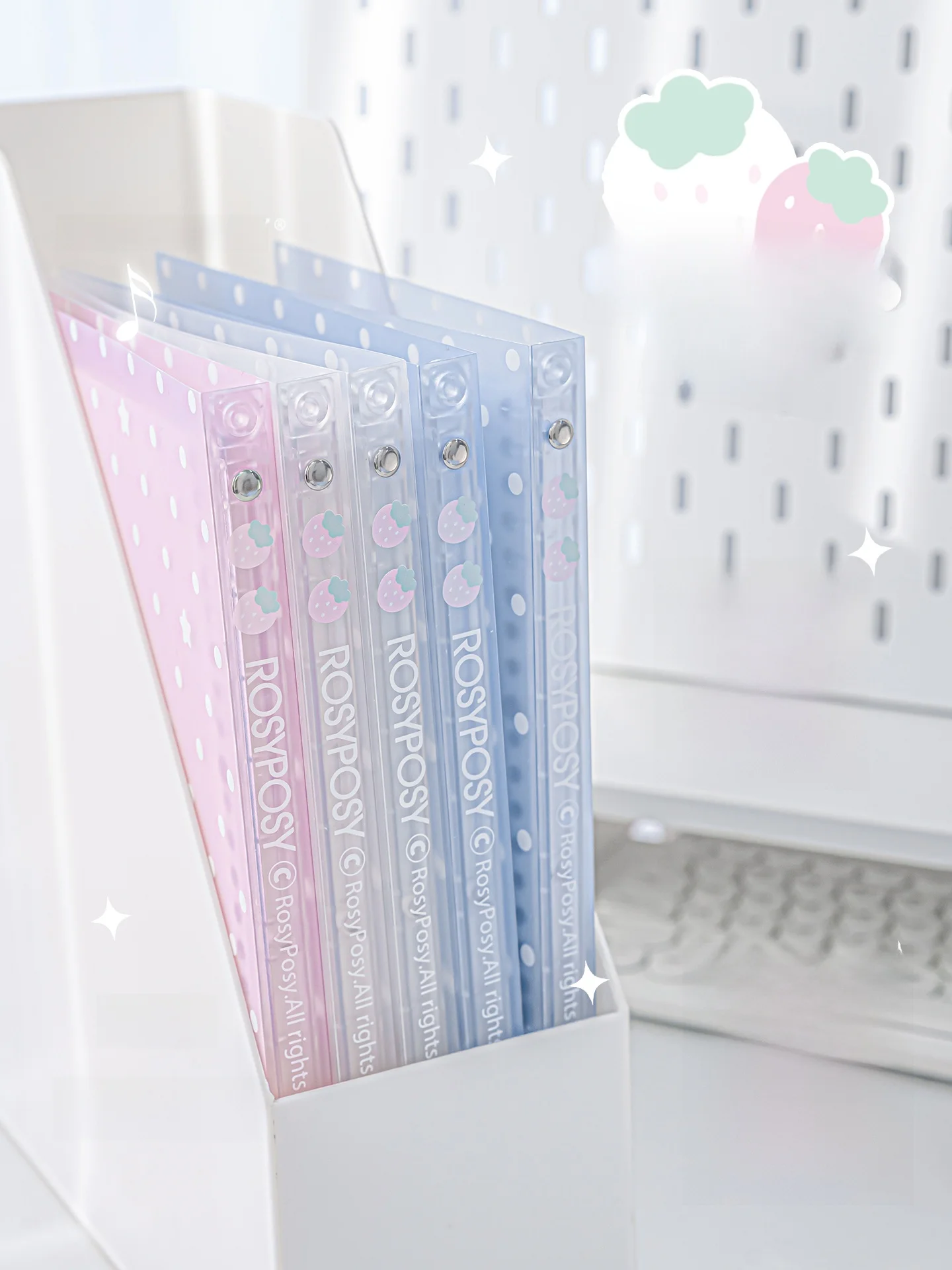 高品質な柔らかい表紙の活用ノート：草莓波点デザインで読書メモを効率的に取る