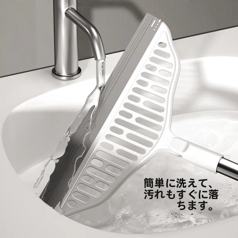 初舍GSQ01床水切り器：ブラインド・ベランダ掃除に最適な多機能スプレーとスクイジーほうきの実用性