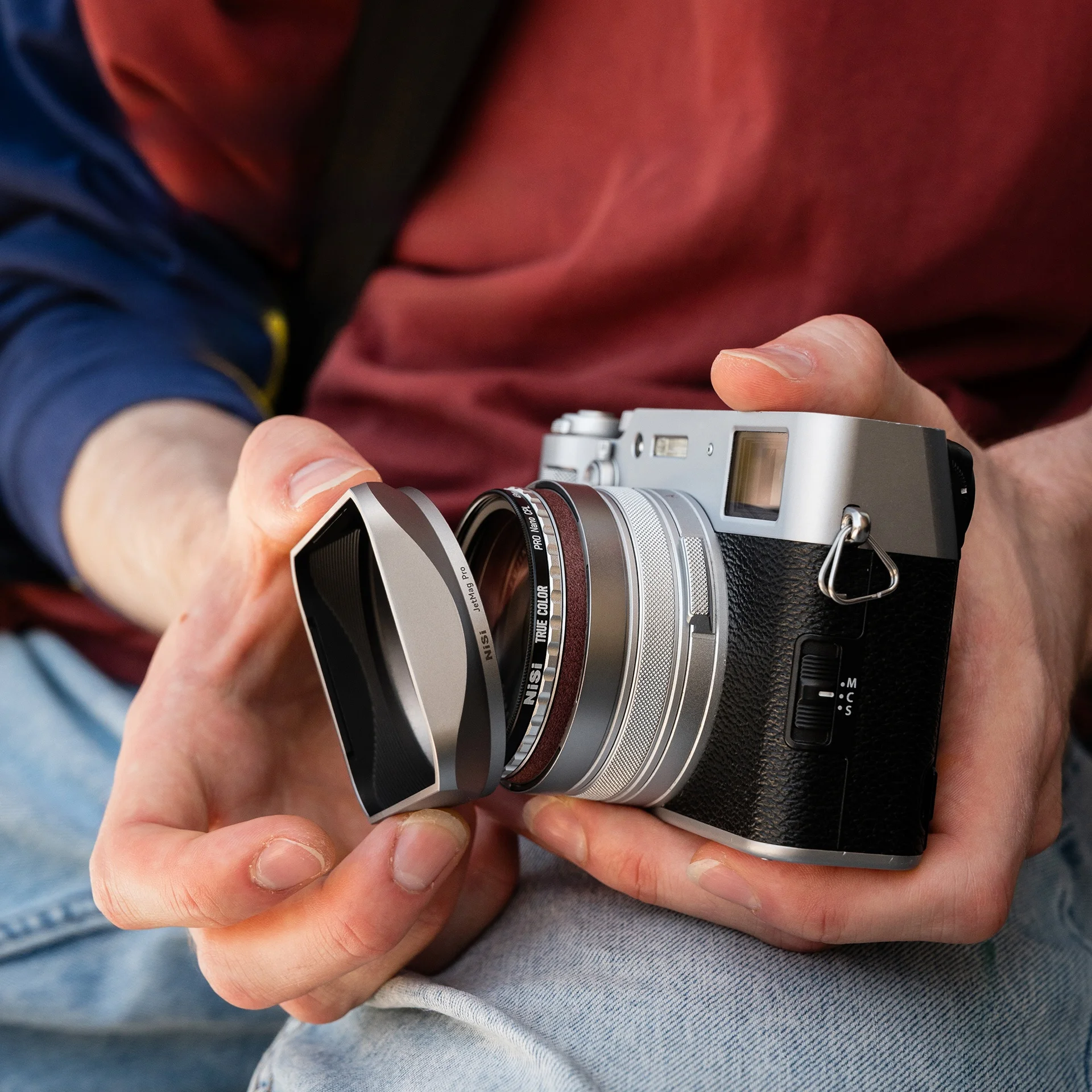 35mmフィルムとデジタルカメラの価格比較で悩んでいるなら、このレンズキャップが実は最強の選択肢です