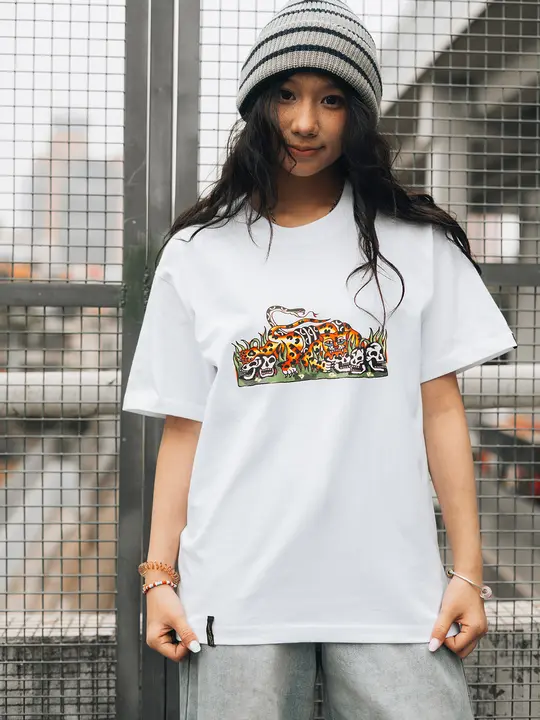 ロックスタイル 流行のヒョウ柄プリントTシャツ【ユニセックス・ストリートファッション】