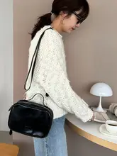春の新作！多用途のショルダー＆ハンドバッグ【小型・フラップ付き】