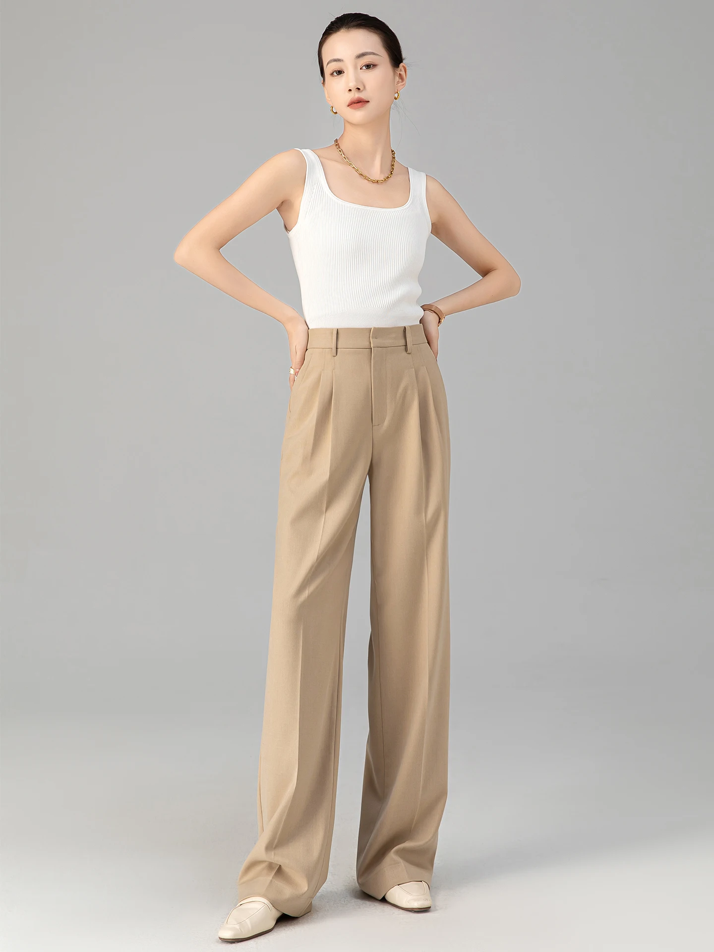 カーゴパンツ コーデ レディース | ハイウェストドレープワイドパンツの定義と実用性