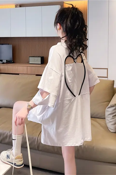 純綿で快適な女性用Tシャツ【夏用・ショートスリーブ・ミドル丈・学生向け】