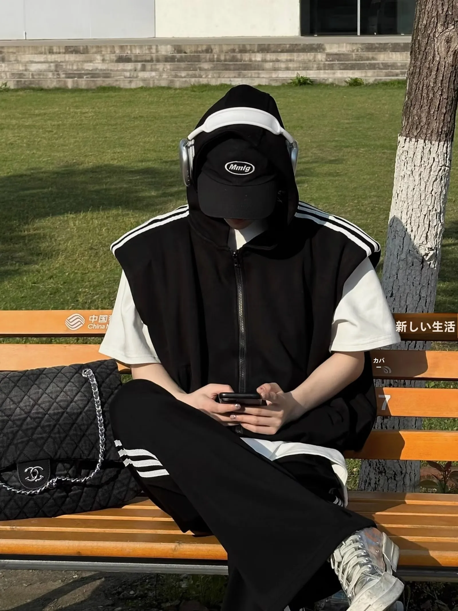 夏服コーデメンズはTシャツに比べて、なぜこれほど涼しくなるの？