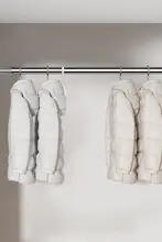 伸縮タイプの穴あけ不要室内用ハンガーラック【バルコニー用・トイレ・カーテン用】