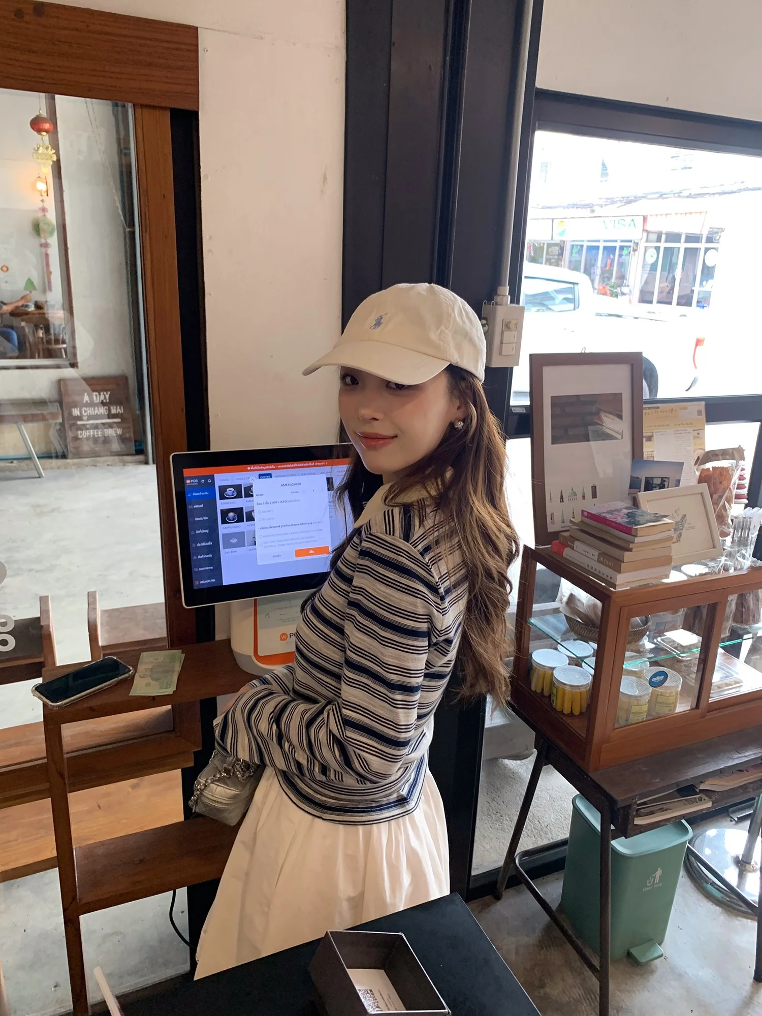 ストライプデザインのウエストマークポロネック長袖ニットトップス【カジュアル】