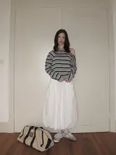 白色松緊ウエスト半身スカート【春用・Aライン・シンプルデザイン】