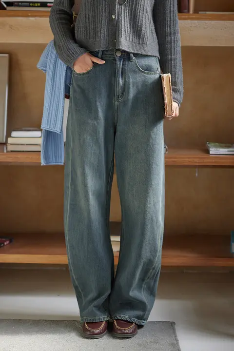 復古風バナナパンツ【ハイウエスト・スリムフィット・デニム】