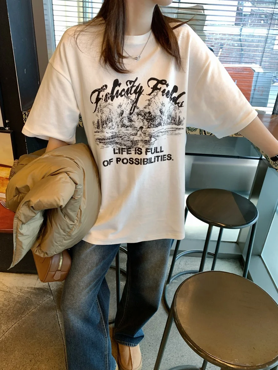 アニメーションロゴを着る？シンプルな文字デザインTシャツでブランドの魂を表現する方法は？