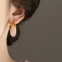 桜色樹脂製イヤリング【秋冬用・高級デザイン・甘美なスタイル・欧米風】