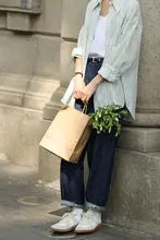 防シワ 深い青のストレートパンツ【レディース・ゆったり・デニム・春用】