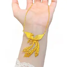 エレガントなデザインのネックレス＆イヤリング【フェニックスモチーフ・結婚式用・仮装黄金】（セットアップ対応）